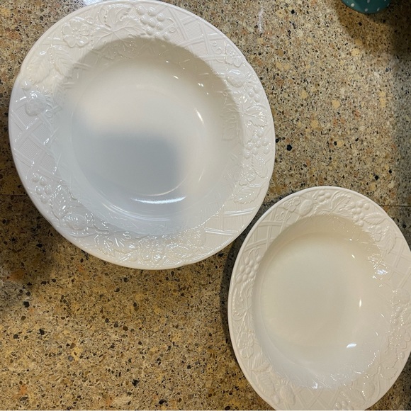 🍚 2 Mikasa English Countryside 10” Bowls - Picture 9 of 9